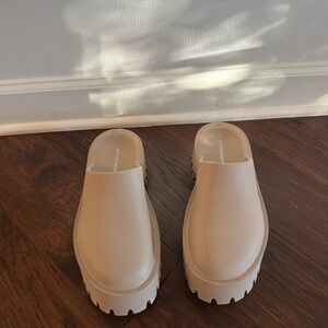 Jeffrey Campbell Taupe Lugged Platform Clog